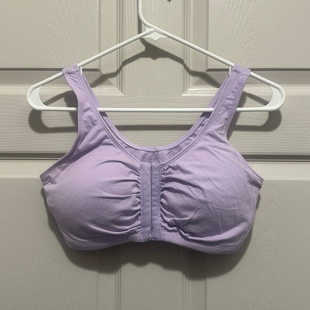 Lilac front-clasp padded bra